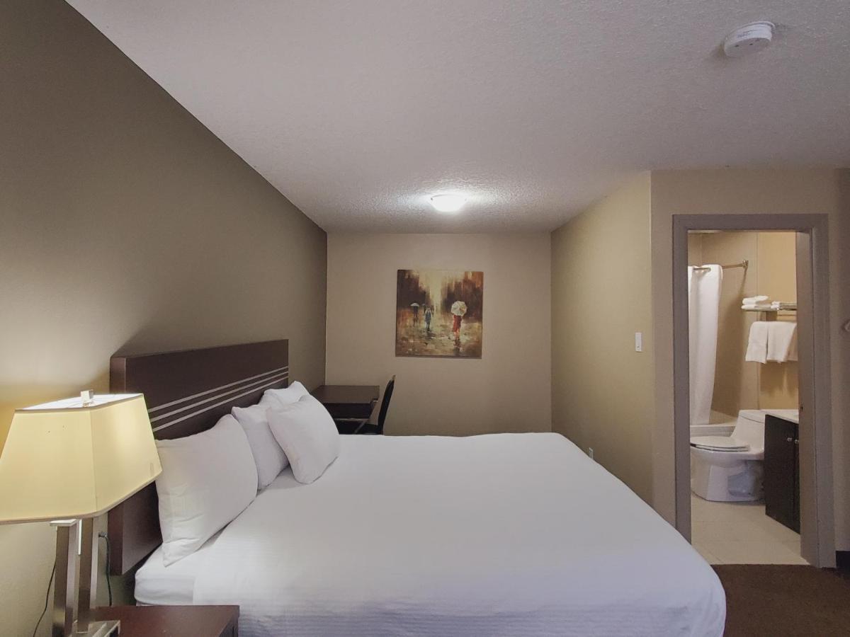 Royal Lodge Edmonton Ngoại thất bức ảnh