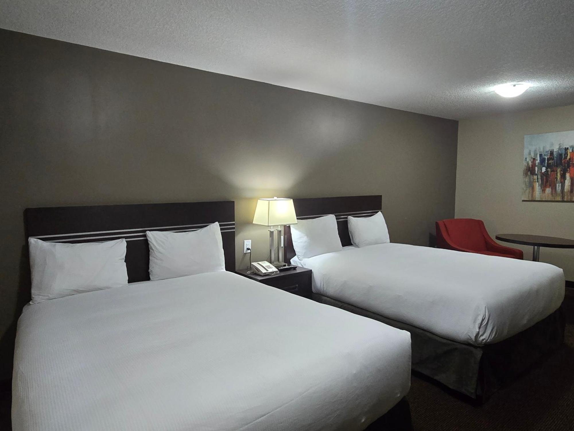 Royal Lodge Edmonton Ngoại thất bức ảnh