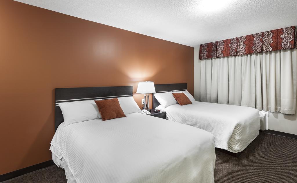 Royal Lodge Edmonton Ngoại thất bức ảnh