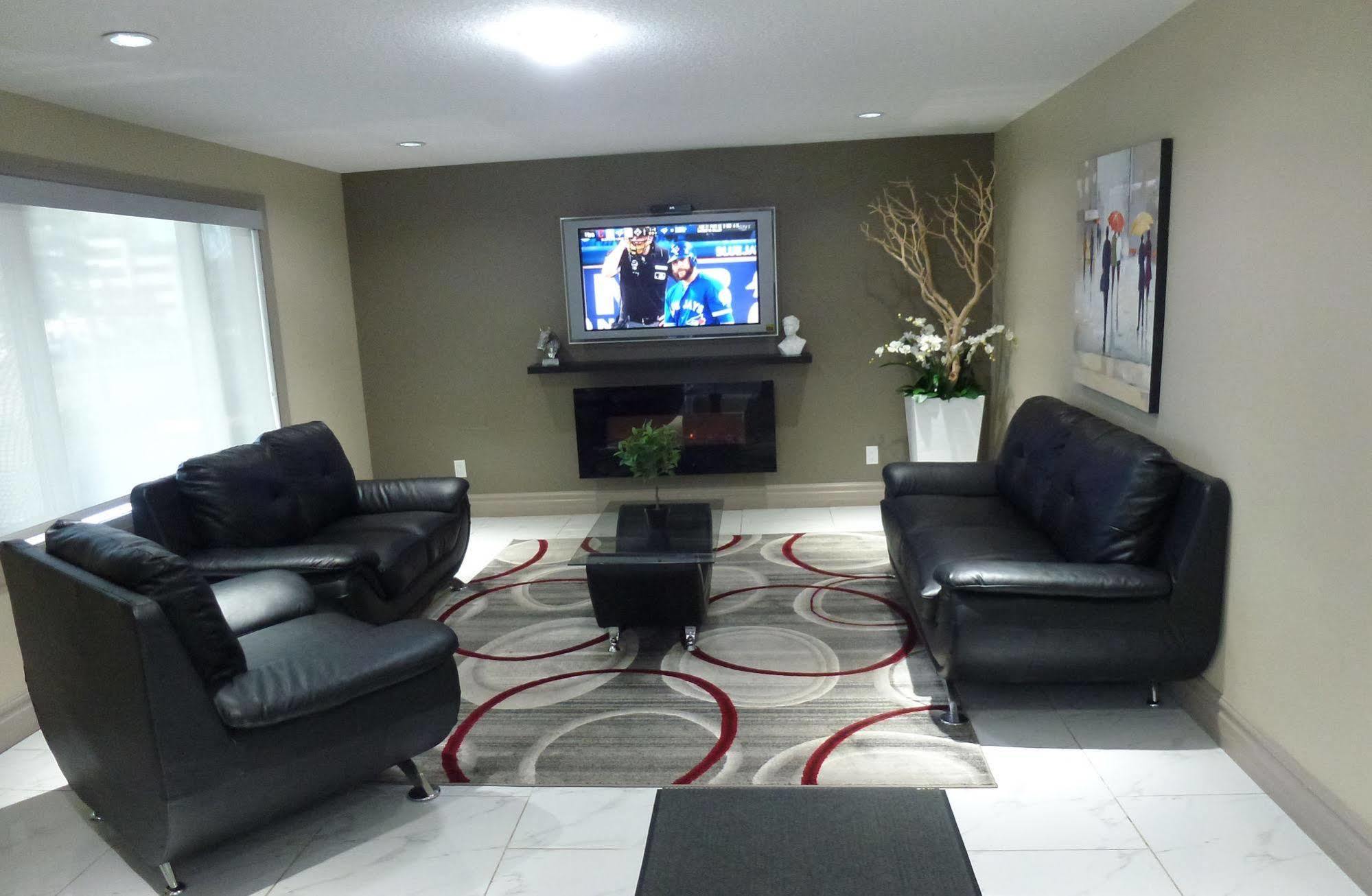 Royal Lodge Edmonton Ngoại thất bức ảnh