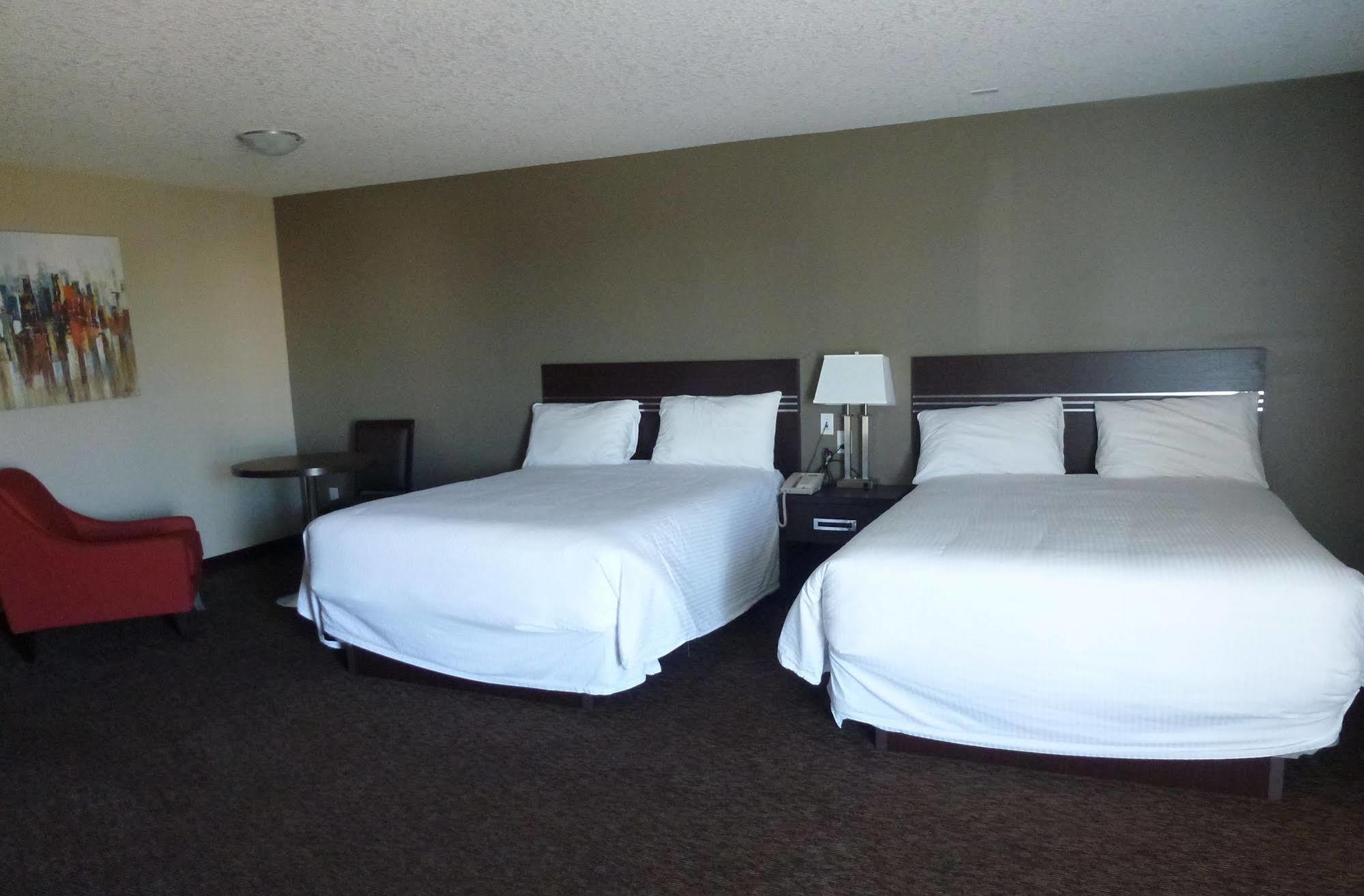 Royal Lodge Edmonton Ngoại thất bức ảnh