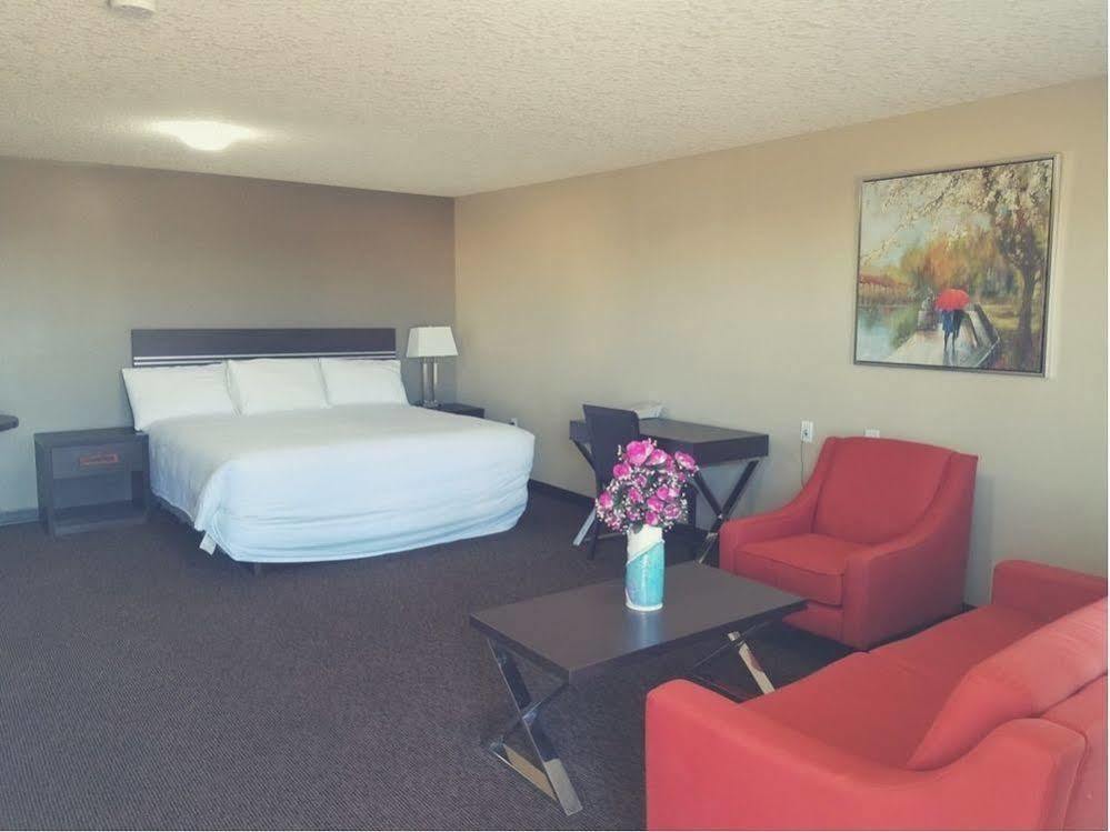 Royal Lodge Edmonton Ngoại thất bức ảnh